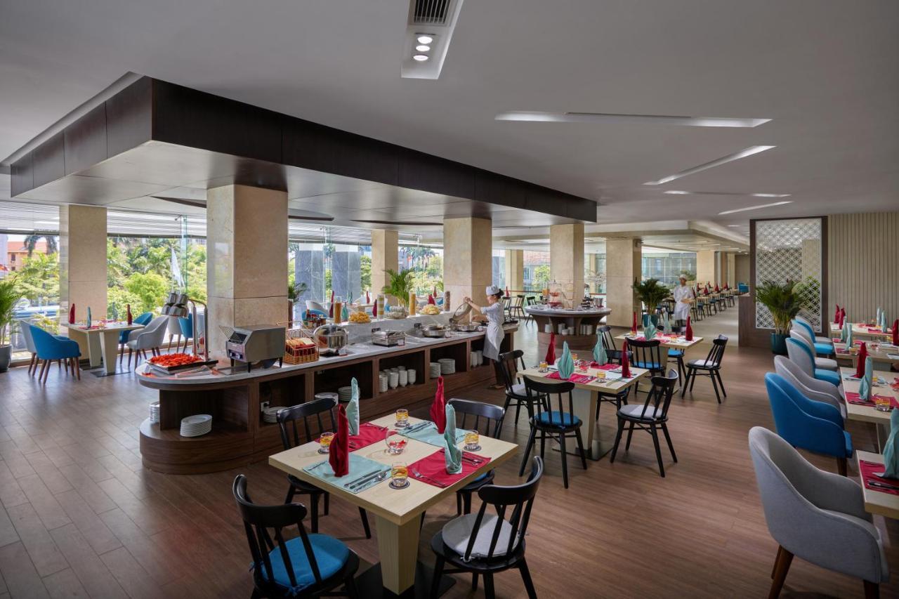 Khach San Sam Quang Binh Hotel Донг Хой Екстериор снимка